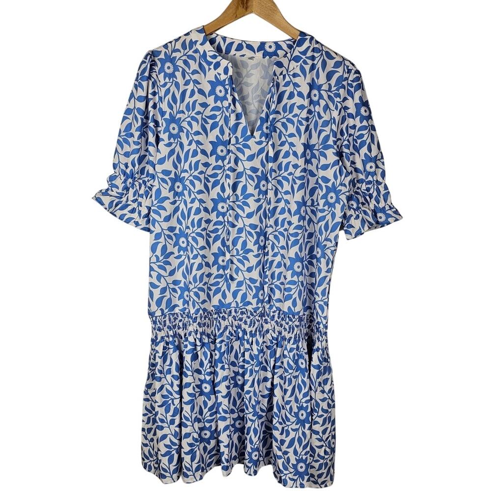 Blue white floral top elastic waist no brand polyester blend comfortable